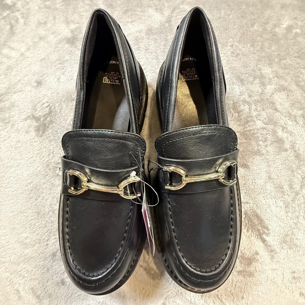 NWT‎ Wild Fable Black Loafers Women's Size 8.5 Gold Horsebit Memory Foam Slip-On